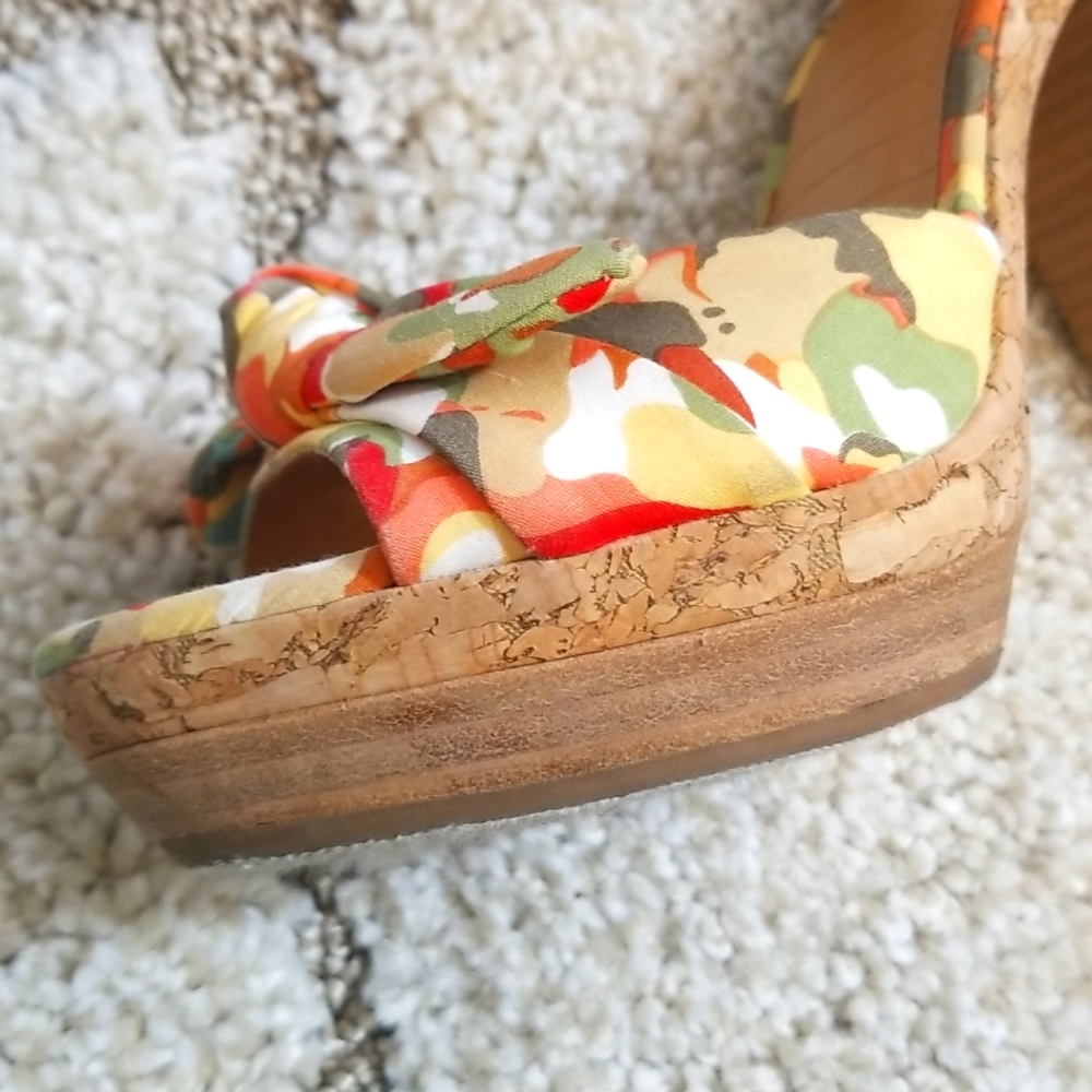 Gianni Bini floral cork style stiletto 6.5 - Picture 5 of 12